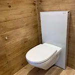 شقة Fluehblueemli