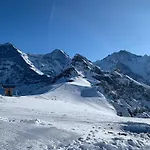 Fluehblueemli شقة *