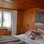 Fluehblueemli Lejlighed