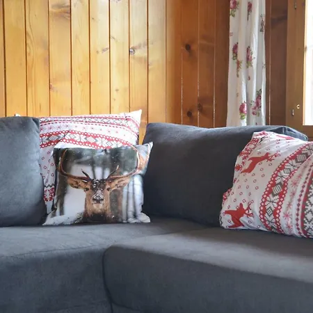 Fluehblueemli Apartamento *