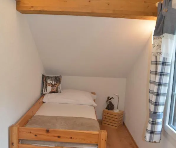 Fluehblueemli Appartamento